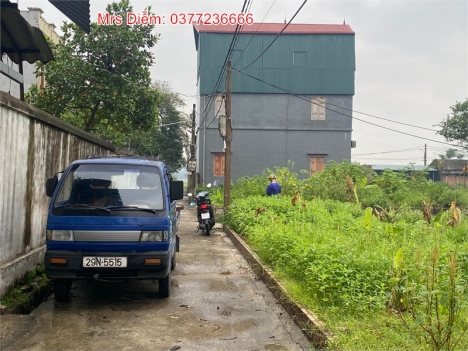 Giá 22 triệu, Mrs Diễm cần bán 80m đất Hà Lâm 2, Thụy Lâm, Đông Anh