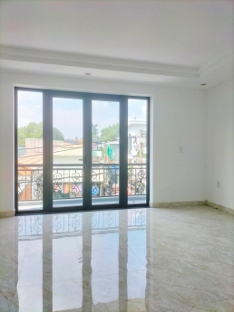 Nhà MỚI ĐẸP Ở NGAY - Ô TÔ ĐẬU CỬA - 80M2 - Trường Thọ, TP Thủ Đức.