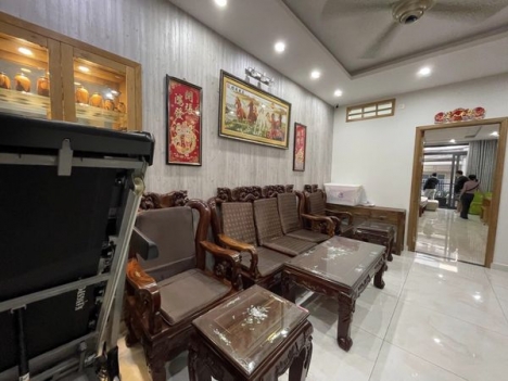 BÁN NHÀ PHÚ NHUẬN - DT KHỦNG -NGANG 4.5M-KHU VIP-GIÁ NHỈNH 15 TỶ.