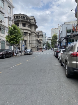 Cần bán gấp hoặc cho thuê nhà MT Nguyễn Công Trứ, P.Nguyễn Thái Bình, Q1 vị trí tuyệt đẹp và đắc