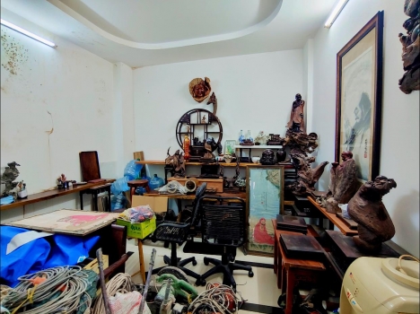 QUẬN 11.NHÀ RỘNG. HẺM TO. 9 TỶ