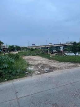 HXH ĐỔ CỬA, 2MẶT HẺM, NGAY TỈNH LỘ10, GẦN CHỢ BÀ HOM, 5PHÚT QUA KHU VIP TÊN LỬA, SỔ NỞ HẬU TÀI LỘC,