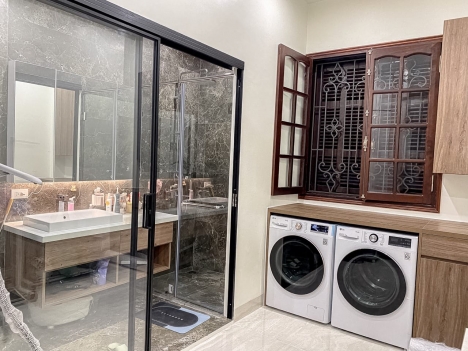 HIẾM, Đống Đa,Biệt Thự Mini,60m Oto tránh,Trước nhà 4M, 2 Thoáng,56m chỉ 4,95 tỷ