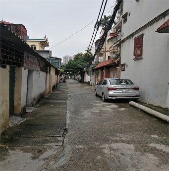 Chính chủ bán mảnh đất võ chí Công 50m2, MT3,5m, 3,9 tỷ, ô tô đỗ cửa