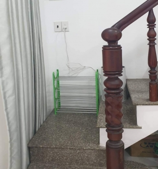 NHÀ XINH, HẺM XE HƠI, TÂN HƯƠNG, CHỈ NHỈNH 2 TỶ