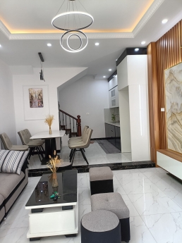 BÁN NHÀ BỐ ĐỀ, LONG BIÊN 5 TẦNG, 7,8 TỶ GARA OTO, ĐẸP LUNG LINH.BÁN NHÀ BỐ ĐỀ, LONG BIÊN 5 TẦNG,