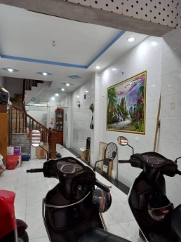 CC nhờ bán MP Quang Trung PL ô tô tránh vỉa he kd 50 5T giá 9 tỷ 7