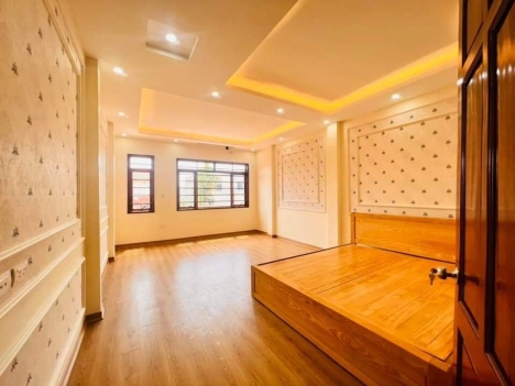 HOT NHẤT TRONG NĂM 2022. Hoàng Mai, ngõ thông, ô tô 7 chỗ vào nhà