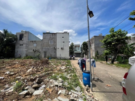 Chủ ngộp cần ra gấp lô đất KDC TÂN BÌNH, ngay TTHC DĨ AN- giá rẻ