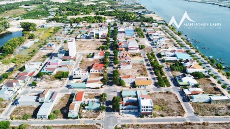 BÁN GẤP LÔ TÁI ĐỊNH CƯ K8 MẶT ĐƯỜNG N3-4 đối diện Công Viên tặng nhà, đường thông cực đẹp.