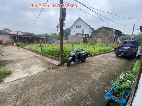 Giá 22 triệu, Mrs Diễm cần bán 80m đất Hà Lâm 2, Thụy Lâm, Đông Anh