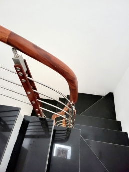 Nhà mới đẹp ở ngay, 30m OTO tránh đỗ, 32m2, 3 tầng, tiện ích ngập tràn chỉ 3,2 tỷ.