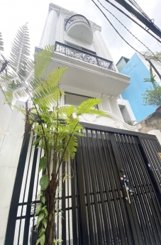 Bán CHDV gần chợ Phạm Văn Hai, 104m2, đang cho thuê trên 50tr 1 tháng.