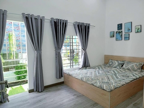 3 tỷ nhỏ, có ngay nhà đẹp 4 tầng,hẻm 3,5m trung tâm Thanh Khê