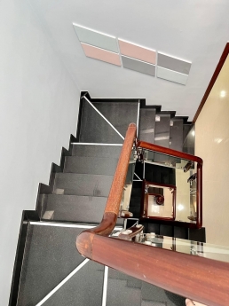 Bình Thạnh , Lê Quang Định , 3 Tầng BTCT mới , cách 1 căn ra HXH thông thương , chỉ 2tyx.