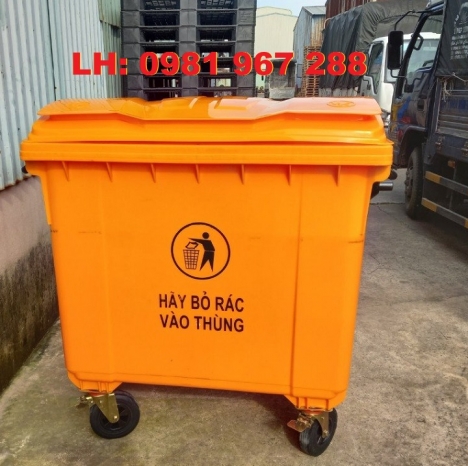 Bán xe thu gom rác cỡ lớn tại khu vực miền bắc