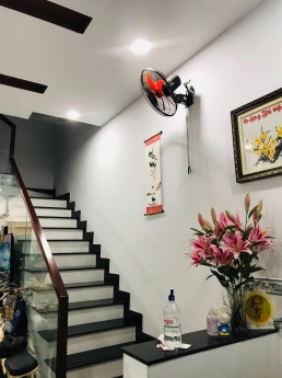 Bán nhà Tân Phú Bình Long – Chỉ nhỉnh 6 Tỷ nhà mới đẹp 5PN 4WC HXH trung tâm Tân Phú