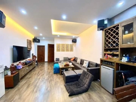 Siêu hiếm phố Lương Thế Vinh, 35m2x5T, mt4.5m, 3.7 tỷ, ô tô đỗ