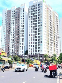 TÂN PHÚ, HXH ĐỔ CỬA ĐƯỜNG TÔ HIỆU, SÁT HÒA BÌNH, GIÁP Q11, Q6, SỔ VUÔNG VỨC, NHÀ CŨ TIỆN XÂY DỰNG