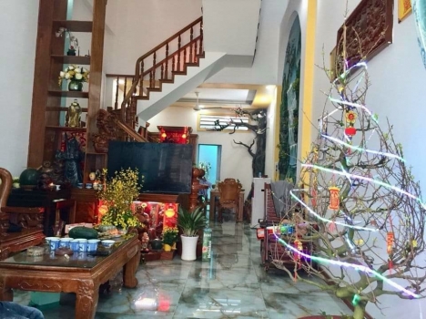 Nhà 4 tầng, HXH, ngay Trung tâm  - Thủ Đức, Tặng toàn bộ nội thất, DT 58.8 m2, Chỉ 7.9 tỷ