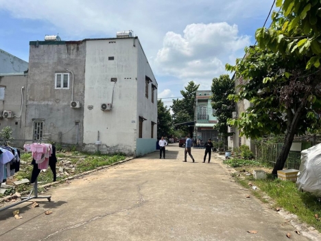 Chủ ngộp cần ra gấp lô đất KDC TÂN BÌNH, ngay TTHC DĨ AN- giá rẻ