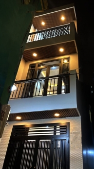 Tôi cần bán nhà Ngô Gia Tự gần Vòng xoay Lý Thái Tổ - 3 Tầng đúc BTCT - 35m2 - 6 Tỷ 9 TL