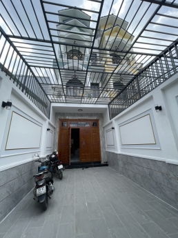 BÁN 2 CĂN NHÀ PHỐ LIỀN NHAU - VỊ TRÍ CỰC ĐẸP PHƯỜNG LINH ĐÔNG PHẠM VĂN ĐỒNG THỦ ĐỨC