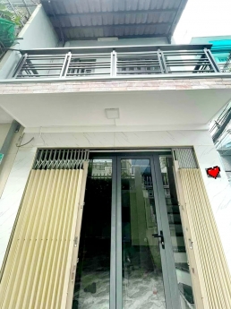 Cần bán nhà 1/ Hoàng Trọng Mậu 41m2 , căn góc vị trí đẹp chỉ 3,19 tỷ