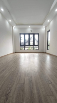 Bán nhà Cầu Am, Vạn Phúc, Hà Đông. Gần ôtô, trung tâm, an sinh tốt S=32m2 x 5T, giá: 3.8 tỷ