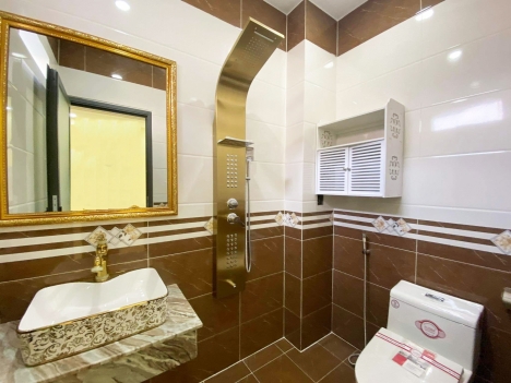 Q12.349. HXH 6M THÔNG, NGUYỄN ẢNH THỦ Q12, DTS 179M2, 5 TẦNG, PHÙ HỢP KINH DOANH.