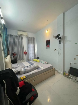 Nhà 2 tầng cực đẹp, khu hiếm nhà bán, Phường 25 - Bình Thạnh, DT 5.4m x6 m, Chỉ 4.75 tỷ