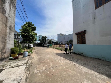 Chủ ngộp cần ra gấp lô đất KDC TÂN BÌNH, ngay TTHC DĨ AN- giá rẻ