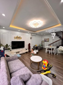 12 tỷ CÓ NHÀ MẶT PHỐ DƯƠNG VĂN BÉ 56m2 4 tầng LÔ GÓC, KD.