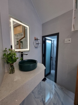 BÁN NHÀ HUỲNH VĂN BÁNH NGANG 4 - DTS 98M2 - 5TY4