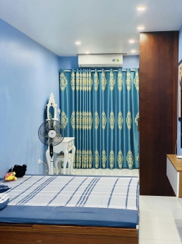 Bán gấp nhà đẹp chỉ hơn 6 tỉ TL phường Ngã Tư Sở,Đống Đa,52m2,4 T,2 mặt thoáng,nhà ở cực thích