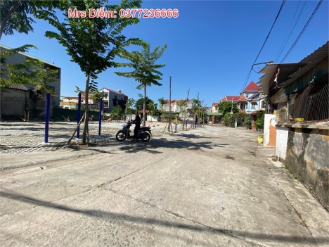 Bán 51.7m đất lô góc giá 48 triệu ngay sát đường đôi Lê Hữu Tựu, Nguyên Khê, Đông Anh