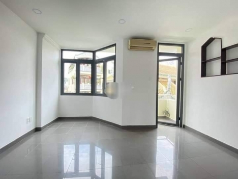 BÁN NHÀ BÌNH THẠNH HXH 90M2 5 TẦNG MẶT TIỀN THỤT NGANG 7M KHU VIP PHAN XÍCH LONG VẠN KIẾP 10.9 TỶ.