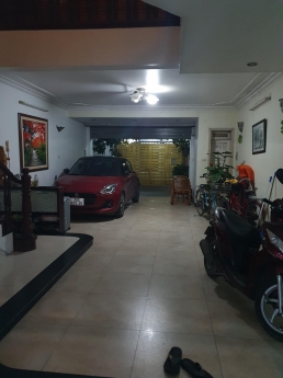 Bán NHà Riêng Tại Đường Nguyễn Trãi S76m_MT6m_9.5 tỷ Lô Góc, Ô Tô, KD
