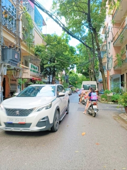 Bán nhà phố Nghĩa Đô, Quận Cầu Giấy, KDoanh, Vỉa hè: 50M – M.tiền 5m – 16Tỷ
