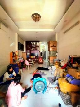 Bán Gấp Nhà Đình Nghi Xuân, giáp Tân Phú,4 Tầng,Ngang 5M, Hẻm Xe Hơi, Rẻ Nhất Khu Vực