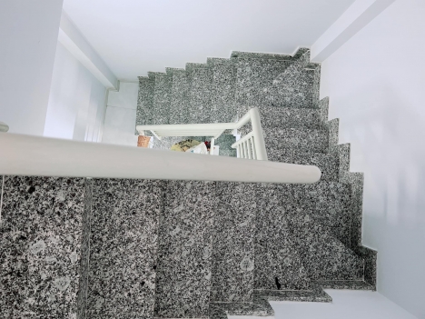 BÁN GẤP NHÀ SIÊU ĐẸP, BẾN VÂN ĐỒN,  Q4. GIÁ NHỈNH 3 TỶ