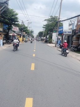 Bán nhà mặt tiền Thoaị Ngọc Hầu - Nguyễn Sơn. DT 8 x 40, 5 tầng giá chỉ 49 tỷ.