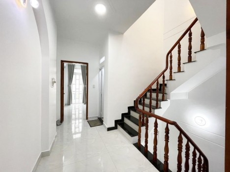 HXH 5M THÔNG - THỚI AN Q12 - 3 TẦNG BTCT - NHÀ ĐẸP Ở NGAY. NHỈNH 4 TỶ.