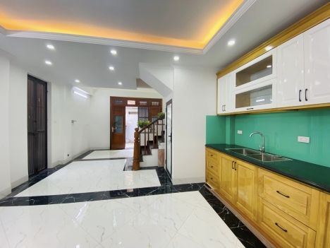 Chính chủ bán nhà Khương đình, Thanh Xuân, dt42m2, mới xây 5 tầng