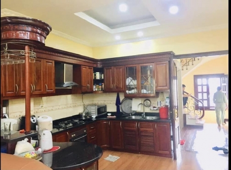 Bán nhà Phùng Chí Kiên DT 60m2, Phân lô, 2 thoáng, 2 Ô tô tránh, Kinh doanh, Sát phố