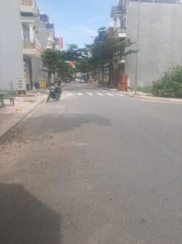 BÁN LÔ ĐẤT MẶT TIỀN KINH DOANH, 72 M2 SHR THỔ CƯ , BÌNH CHUẨN ,THUẬN AN