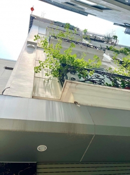 Nhà ĐẸP TRƯƠNG ĐỊNH, 20m OTO, 35m2, AN NINH TỐT, NHỈNH 3.65 tỷ