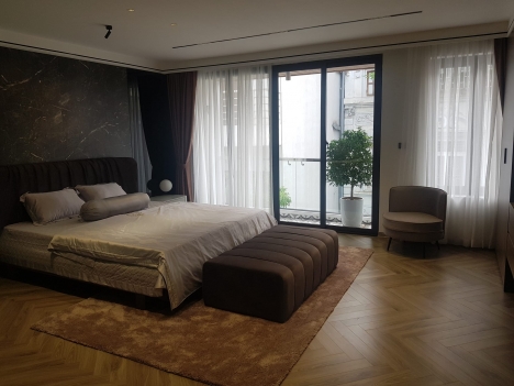 Mặt phố Bồ Đề, Long Biên, KINH DOANH, 70mx7t thang máy, mt rộng, chỉ 13.x tỷ