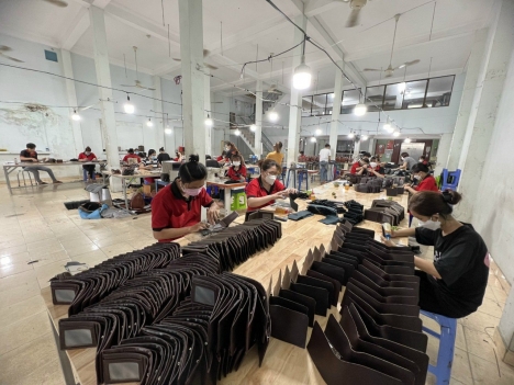 Tìm nhà phân phối mảng đồ da thật tại TPHCM