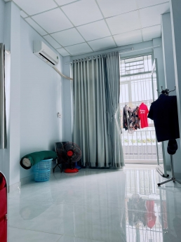 BÁN GẤP NHÀ SIÊU ĐẸP, BẾN VÂN ĐỒN,  Q4. GIÁ NHỈNH 3 TỶ